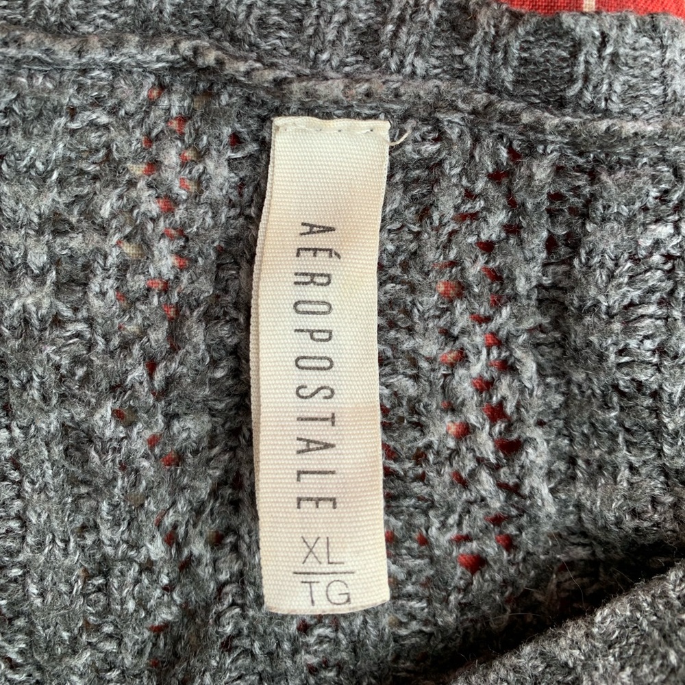 Sweater - Picture 3 of 3